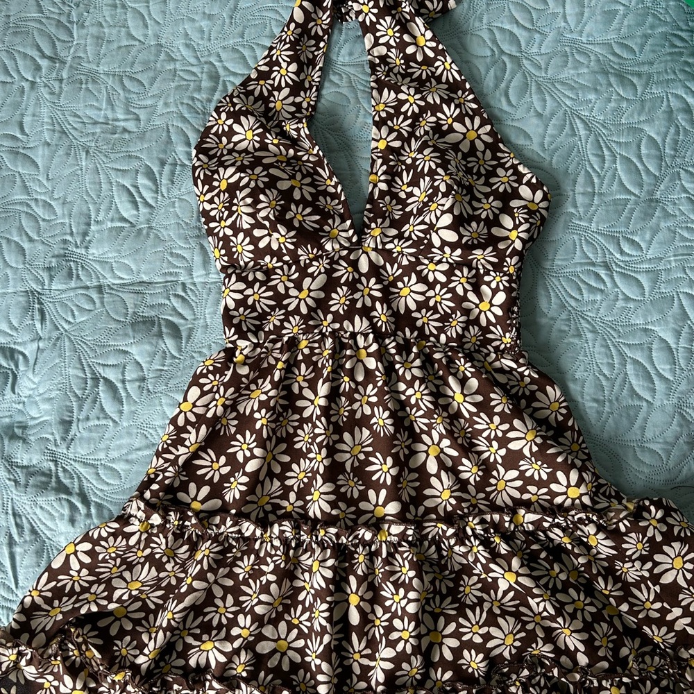 Streetwear Society Brown Floral Halter Dress